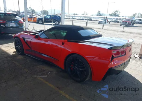 2017 Chevrolet Corvette Stingray Z51 из США, поврежденный, VIN 1G1YM3D77H5121342